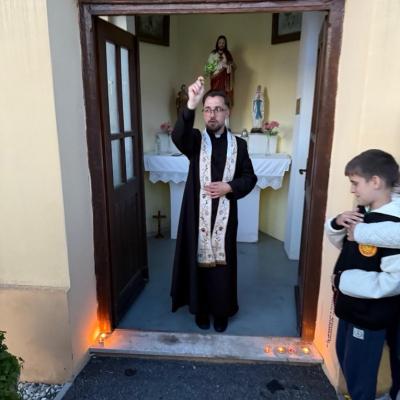 Krunica U Puscinama Srce Isuosovo 2025 2