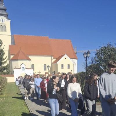 572803480 1266992352133162 2762994623961086440 N