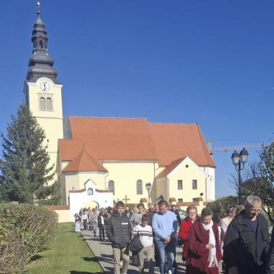 573978717 1266992322133165 1638267867311007772 N