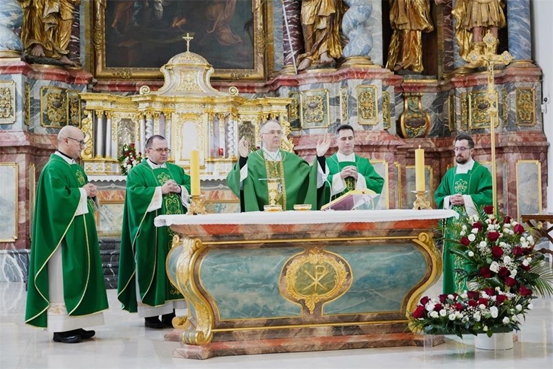 Na susretu voditelja i suradnika župnih Caritasa sudjelovali i članovi našeg župnog Caritasa sa župnim vikarom vlč. Josipom Špoljarićem